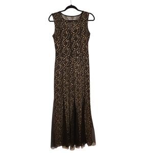 Candalite Elegant Black and Gold Evening Fit &‎ Flare Shimmer Long Gown M